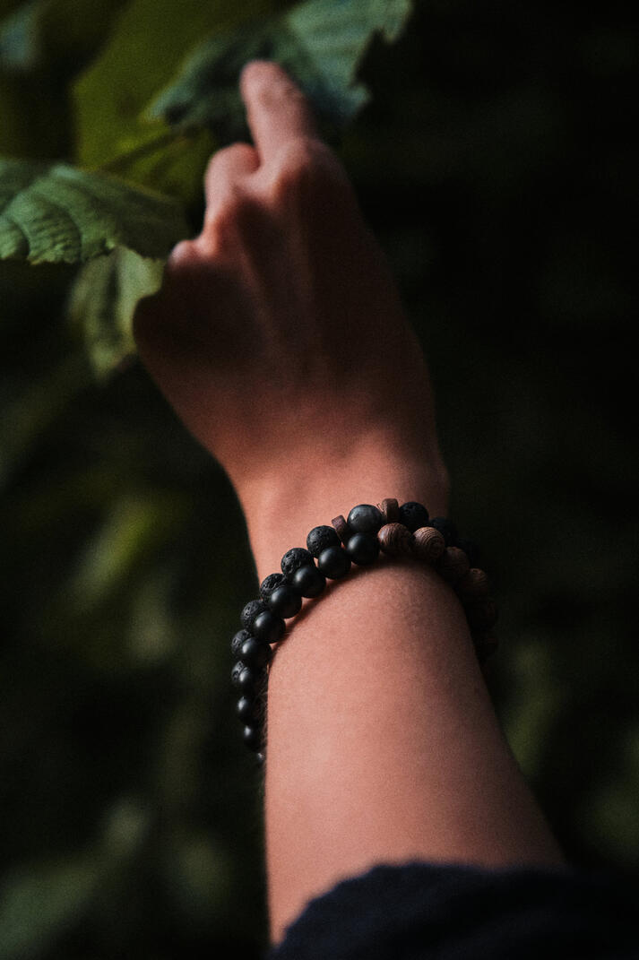 Holzkern Armbänder Holzkern Armbänder